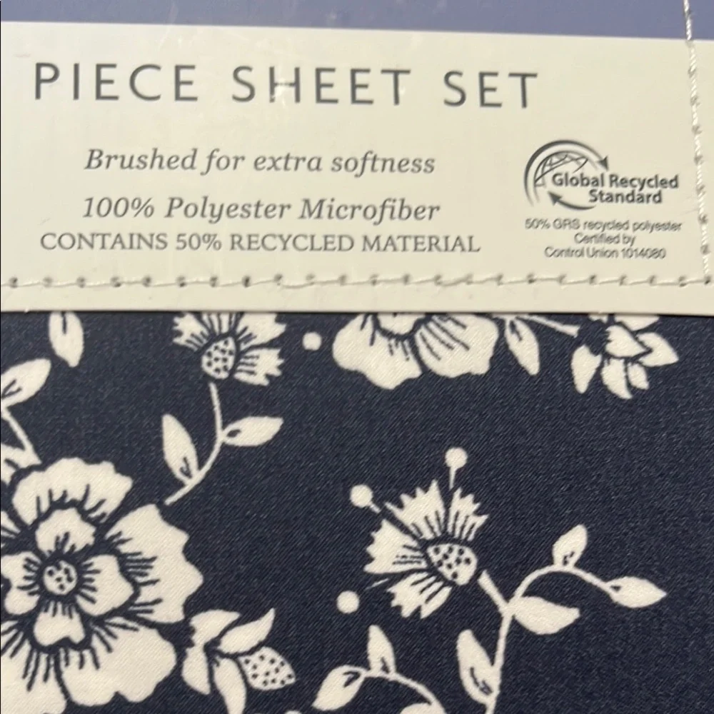Queen Sheet Set - Navy and White Floral - Picture 2 of 5